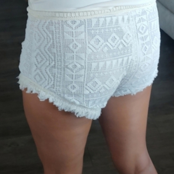 Patterned shorts - Picture 3 of 4